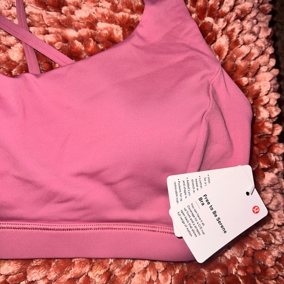 Lululemon free to be serene bra - Picture 4 of 5